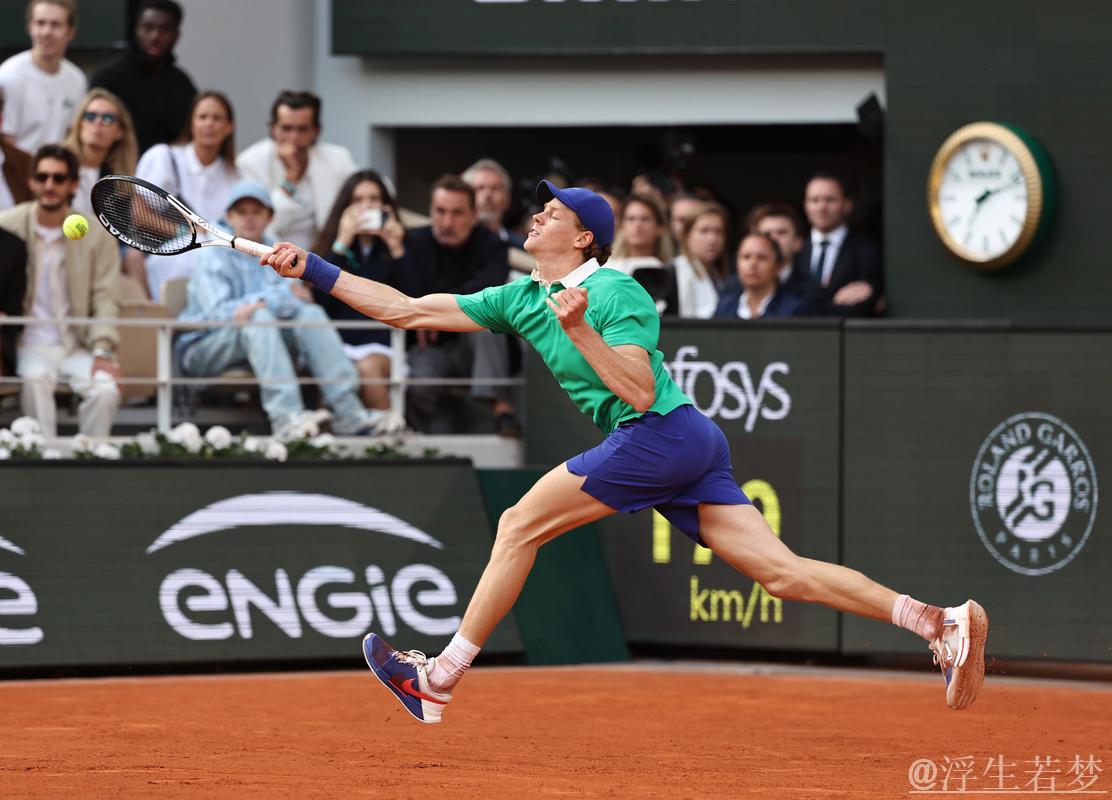 辛纳反手截击获评法网男单决赛最佳击球 辛纳反手截击获评法网男单决赛最佳击球